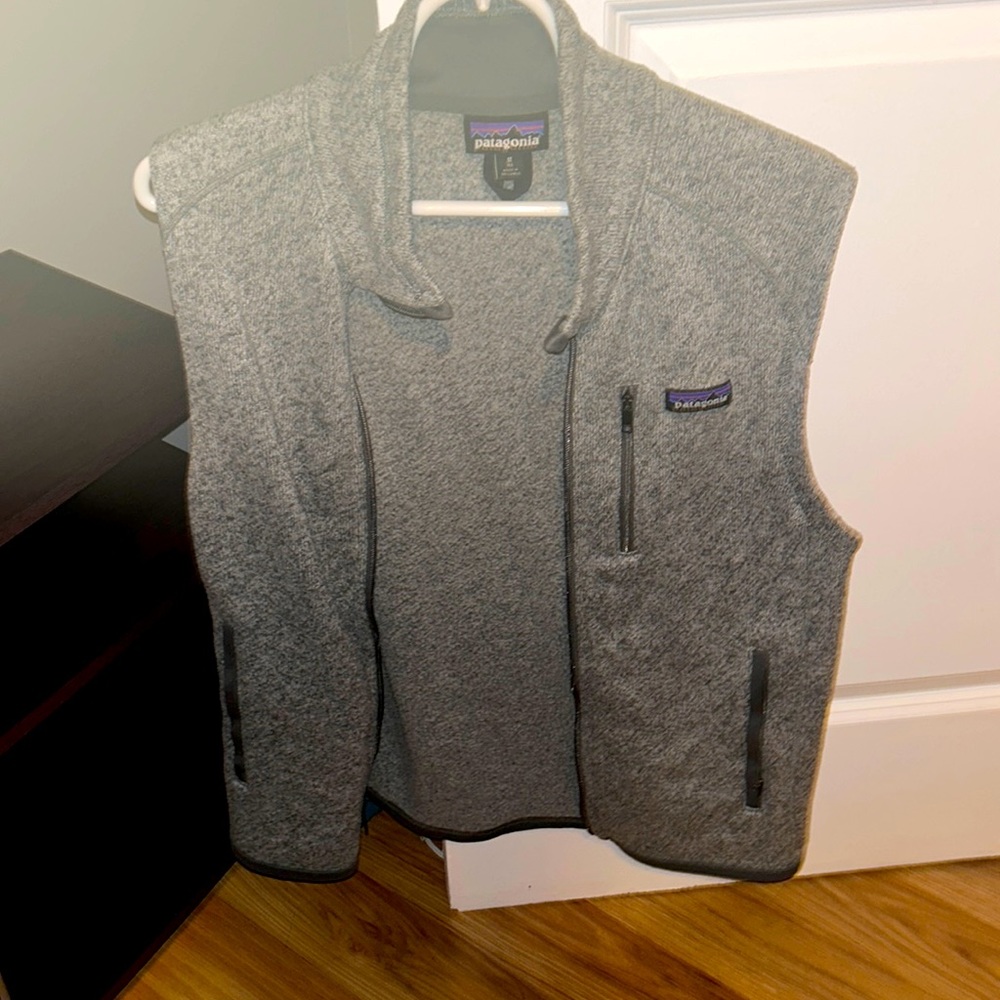Patagonia men’s vest medium